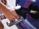 Автовладельцы Сибири получают некачественное топливо